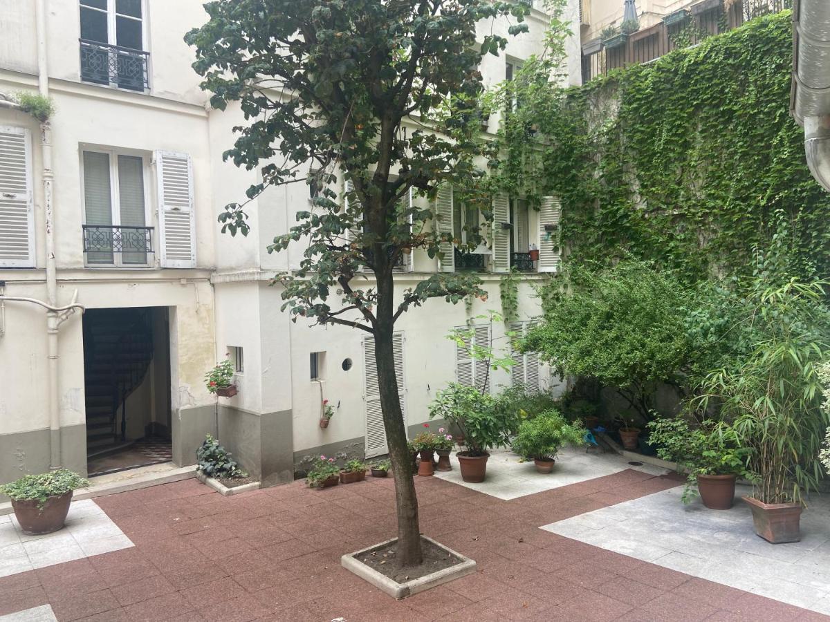 Très bel appartement Montmartre Parigi Esterno foto