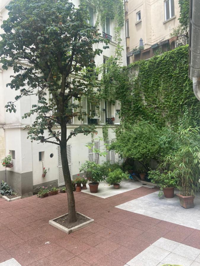 Très bel appartement Montmartre Parigi Esterno foto